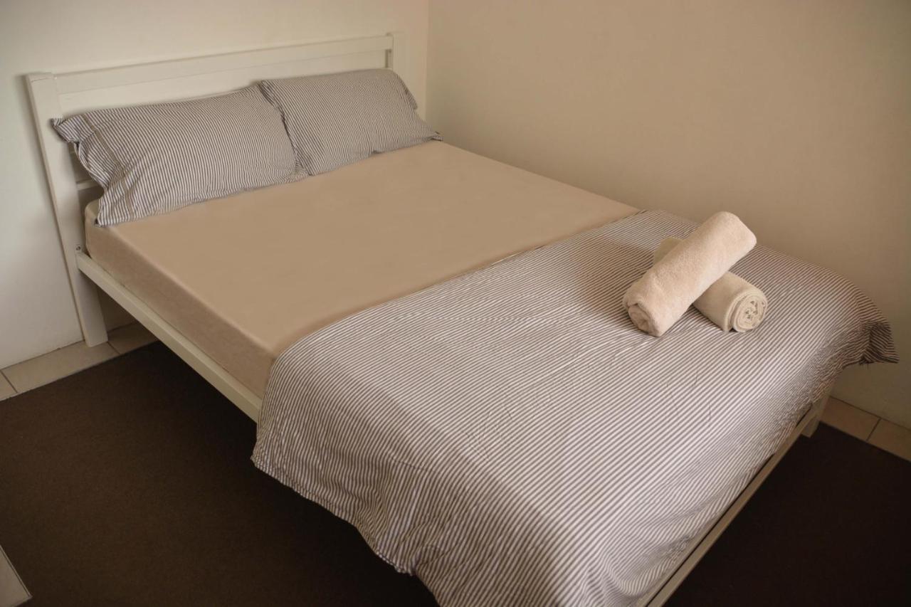 Maxmee Backpackers Resort Гоулд Коуст Екстериор снимка